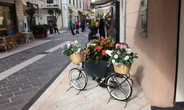 I Commercianti di Diano Marina avranno a disposizione un mq di spazio davanti al negozio per esporre qualcosa