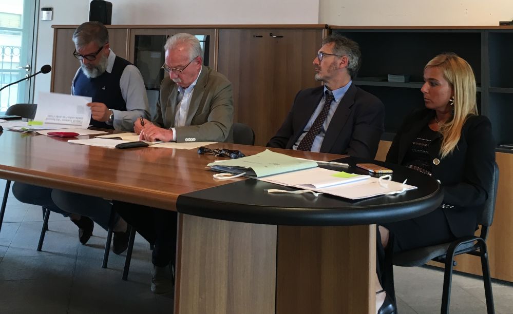 I Sindaci di Tortona e dintorni incontrano le Poste, ma è fumata nera: corrispondenza a giorni alterni