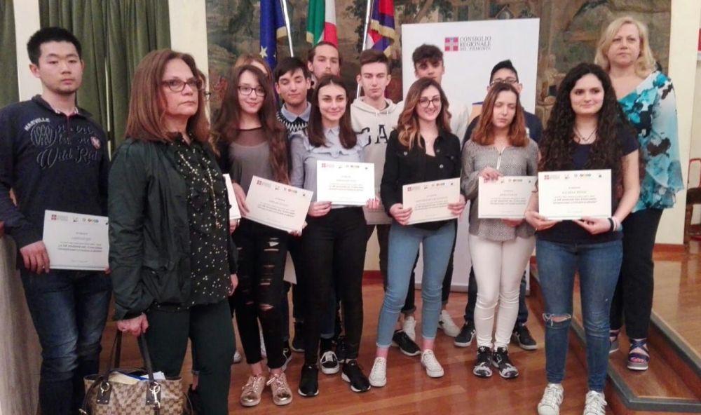 Gli studenti del Marconi di Tortona premiati per il concorso “Diventiamo Cittadini Europei” 