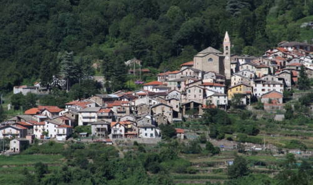 Domenica per la Giornat del Fai si va a Mendatica