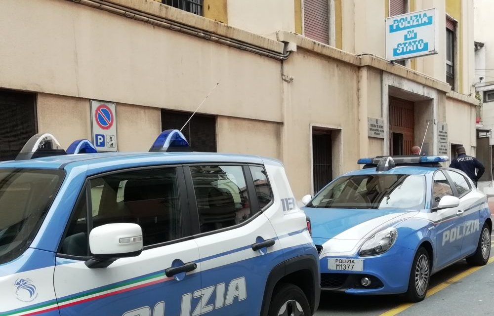 Ventimiglia. La Polizia arresta un uomo accusato di spacciare cocaina e hashish. Sequestrati nove etti di stupefacente