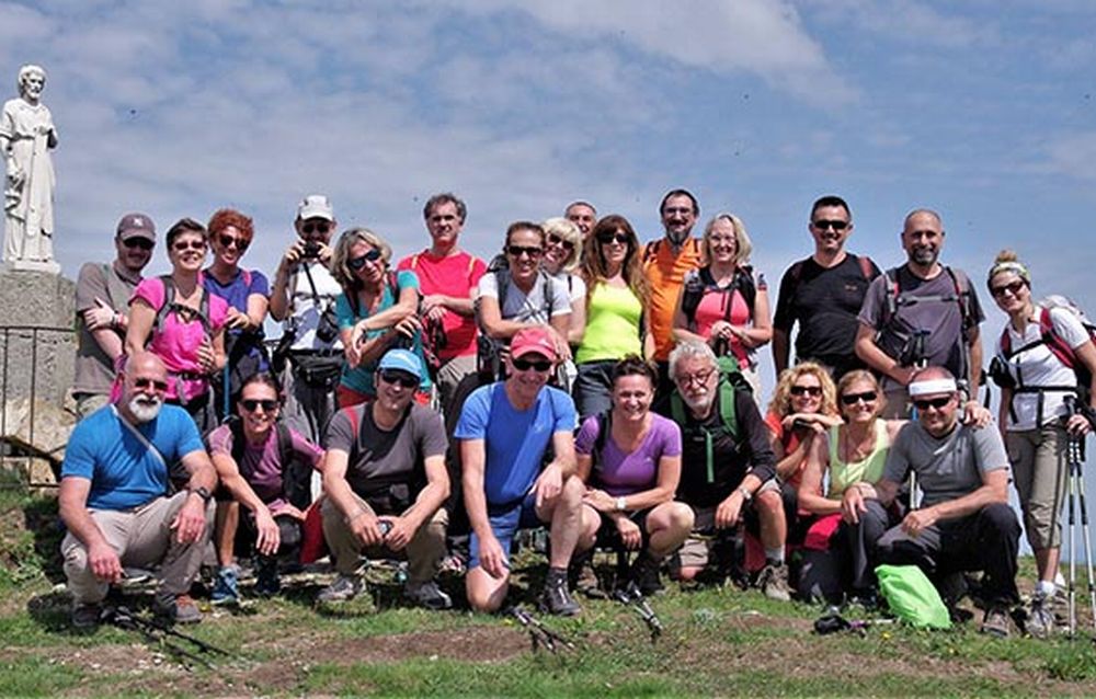 Trenta Viandanti in Raduno al Rifugio Ezio Orsi in Val Curone