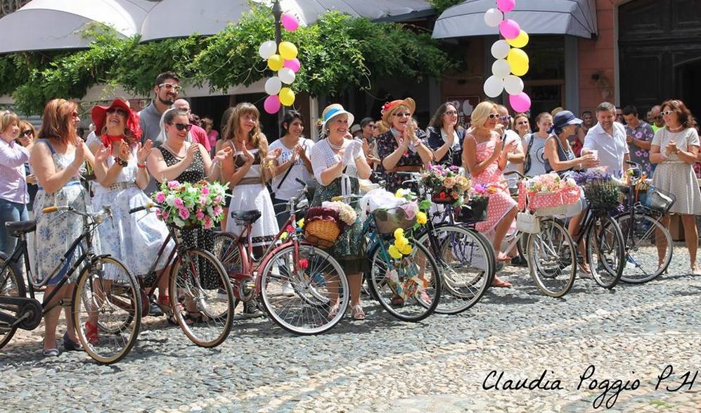 Domenica mattina a Tortona ci sono le “Bellezze in Bicicletta” grande manifestazione retrò