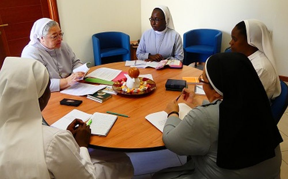 Venerdì a Tortona 4 suore prendono i voti dopo un lungo percorso