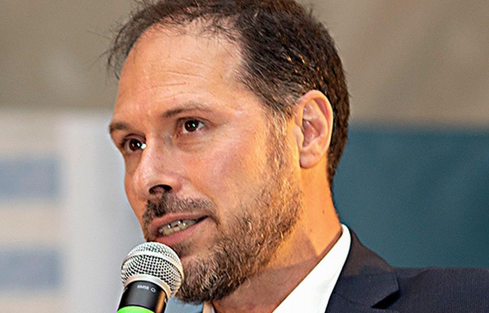 Il dianese Luca Valentini ha scritto un nuovo libro sui misteri, si intitola “Il Cinque per cento”