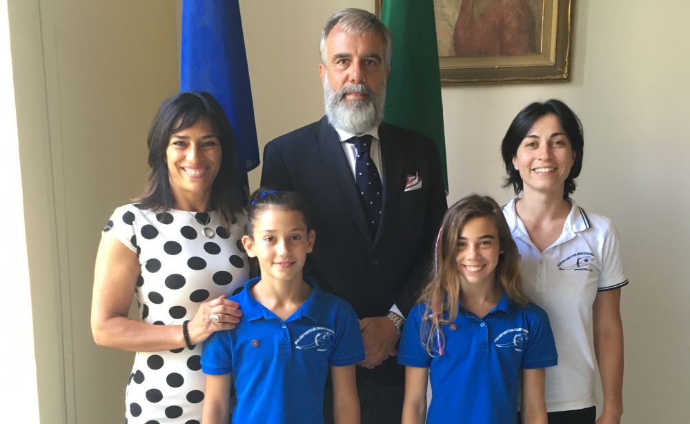 I complimenti del Comune di Tortona alle atlete della Derthona Ginnastica Clea Muca e Ludovica Sala