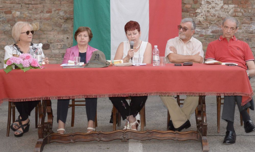 Cinque scrittori per il 6° quaderno della Biblioteca di Pontecurone. Le immagini di una festa