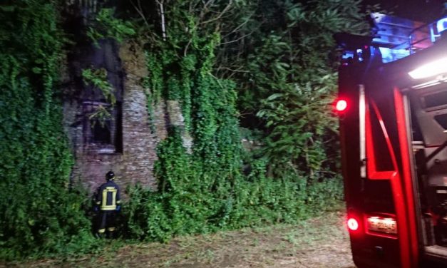 Un  fulmine cade sulla Cittadella di Alessandria, tempestivo l’intervento dei Vigili del Fuoco