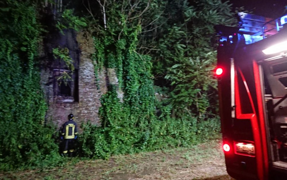 Un  fulmine cade sulla Cittadella di Alessandria, tempestivo l’intervento dei Vigili del Fuoco