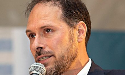 Lo scrittore dianese Luca Valentini fa tappa a Laigueglia con i suoi “Misteri di Liguria”: una serata tra storie, leggende ed enigmi
