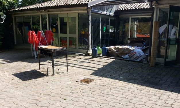 Pulire lo Chalet Castello di Tortona al termine della manifestazione? Per carità, lo faccia chi viene dopo!