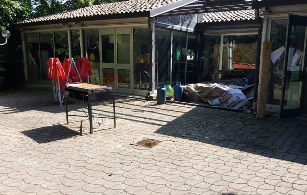 Pulire lo Chalet Castello di Tortona al termine della manifestazione? Per carità, lo faccia chi viene dopo!