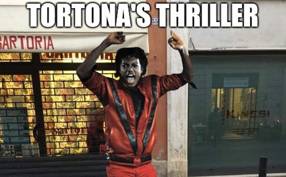 La cronaca degli orrori: Michael Jackson (o il suo spirito?) si aggirava per le vie della città…