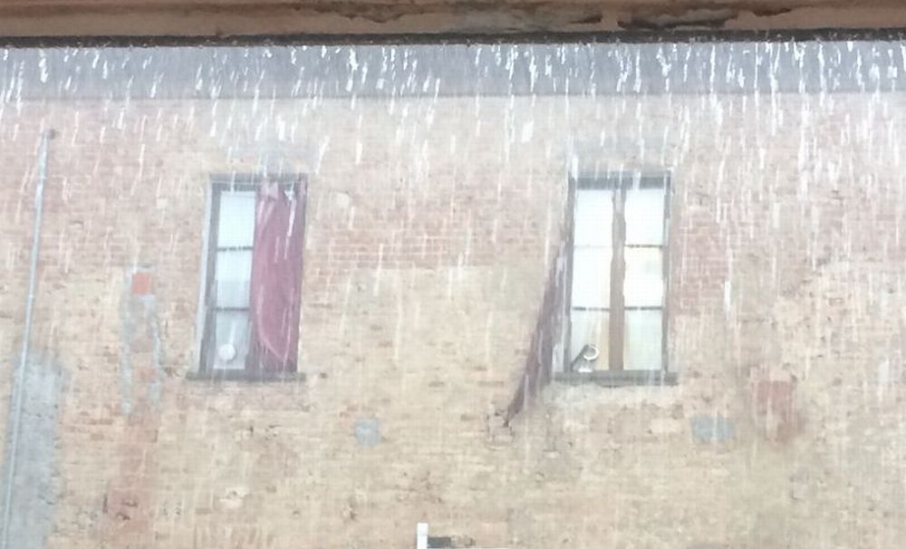 Un centinaio di interventi ad Alessandria per “aggiustare” i danni del temporale di lunedì pomeriggio