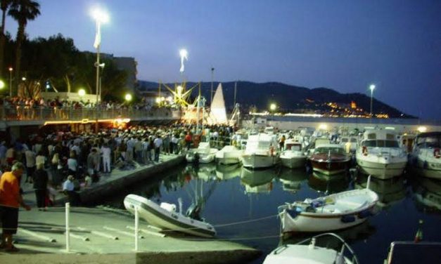 Il Vescovo della Diocesi di Ventimiglia-Sanremo a Diano Marina per la processione in mare