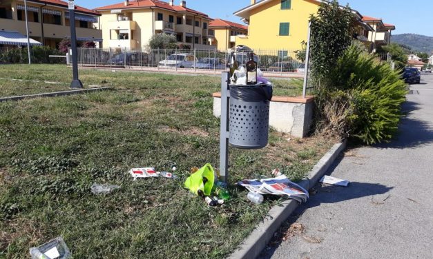 Parco di via Giaiette a Diano Marina: maleducazione, cestini insufficenti o servizio scarso?