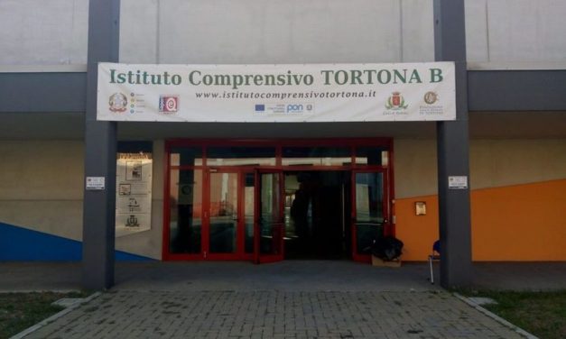 Rubano dentro la nuova scuola a Tortona, ma un agente dell’Unità Gamma riesce a mettere in fuga i ladri