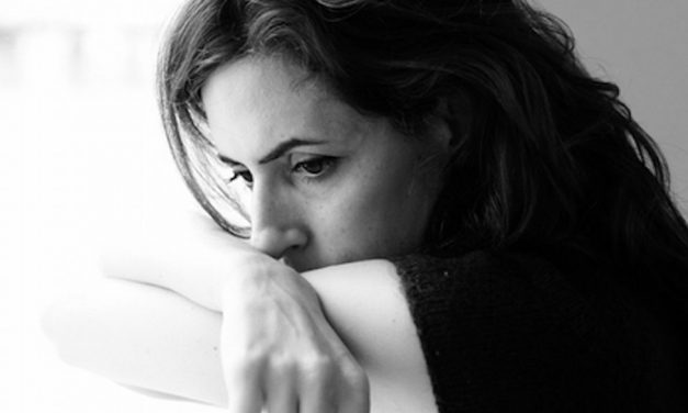 La serratura si rompe e la bimba rimane chiusa in casa: il racconto della mamma di Castelnuovo Scrivia