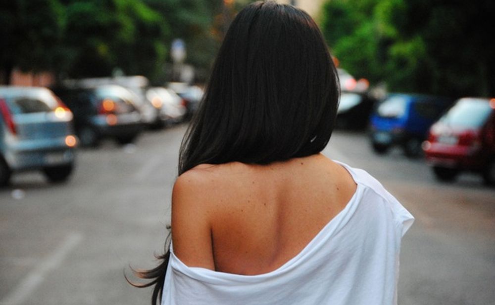 A Imperia ladre vestite da modelle col cacciavite nel reggiseno rubavano nelle case, prese dalla Polizia