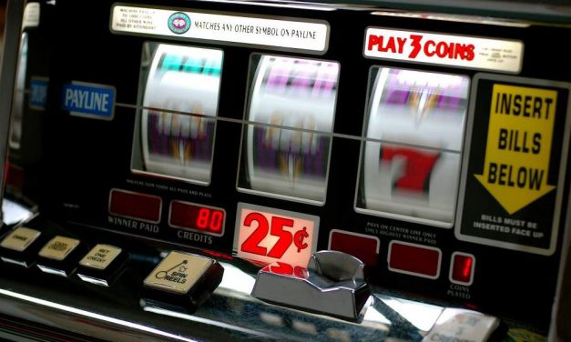 Slot machine a Bordighera, il Sindaco ha incontrato i tabaccai