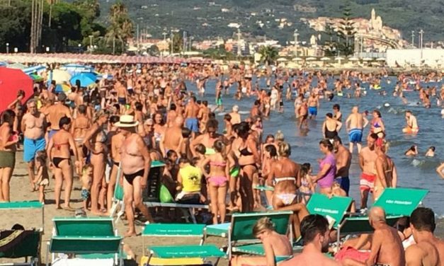 Tanti dianesi vogliono i soldi dei turisti ma non vogliono la loro presenza?