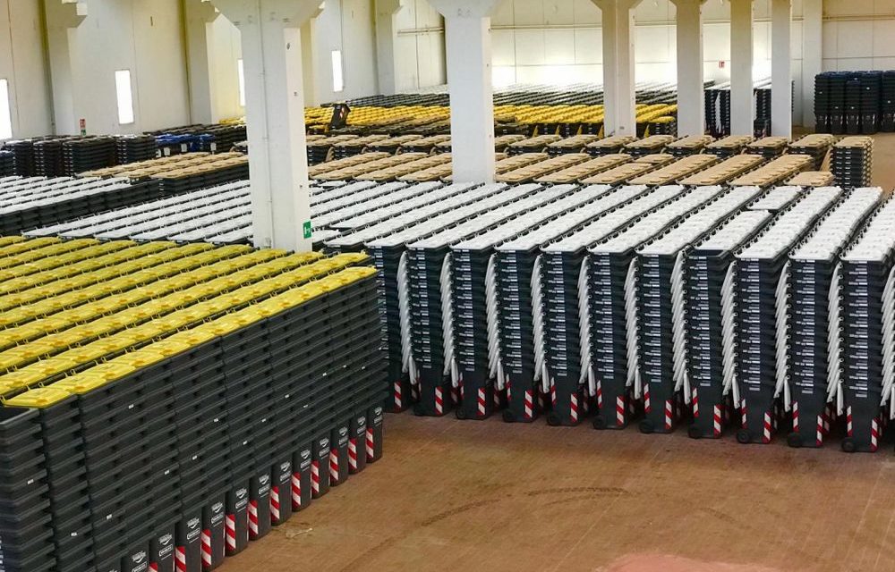 In alcuni comuni di Tortona e Novi Ligure da lunedì parte il nuovo sistema di raccolta dei rifiuti, pronti i contenitori