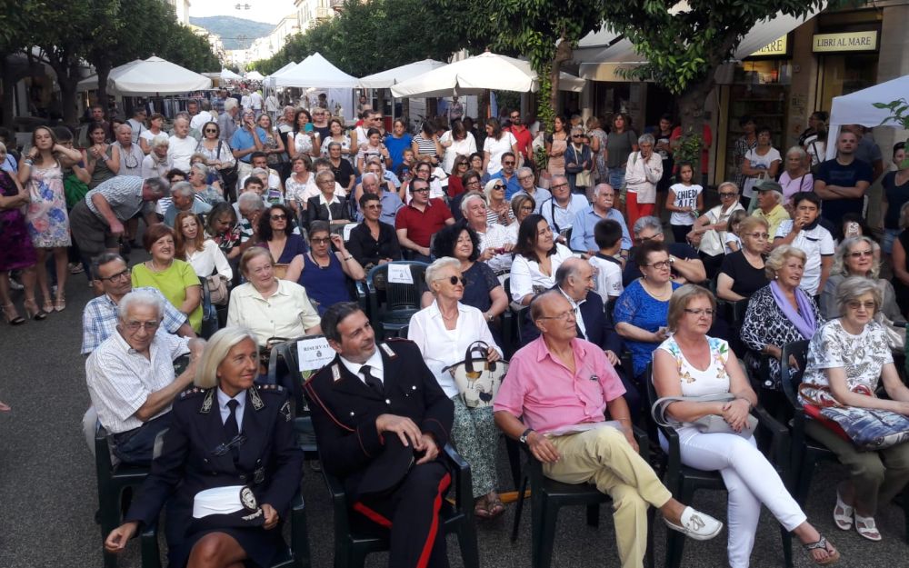 Il Comune di Diano Marina premia le attività storiche e si dimentica della gioielleria Bressan, perché?