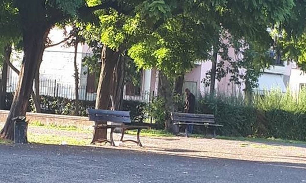 Ci avevano criticati per gli assembramenti alla Palestra Bianca di Tortona: ecco le prove. E sono anche stranieri