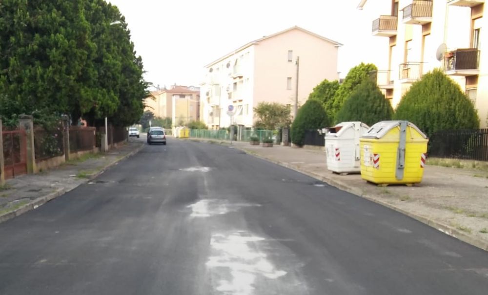Proseguono i lavori del Piano Strade a Tortona, asfaltata  pure via Morandi