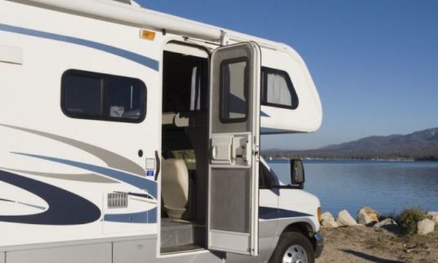 A Diano Marina chiuse tre aree camper, turista romana preoccupata: “Dove vado a Natale?”