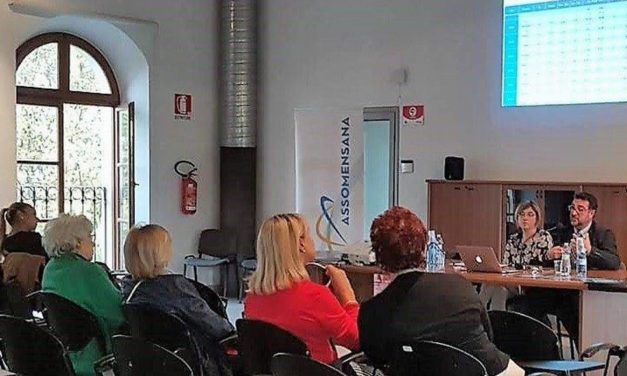 Presentati alla Sala Romita di  Tortona i corsi di Ginnastica Mentale di Assomensana