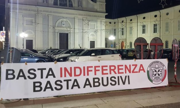 Parcheggiatori abusivi a Tortona, CasaPound protesta: “L’ordinanza di Bardone viene ignorata dalle Forze Politiche. L’accattonaggio molesto va fermato”