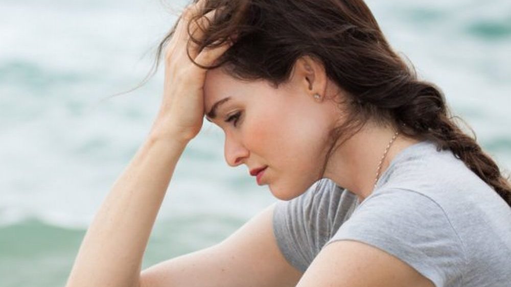 Se sei vittima di stalking o violenza chiama il 1522