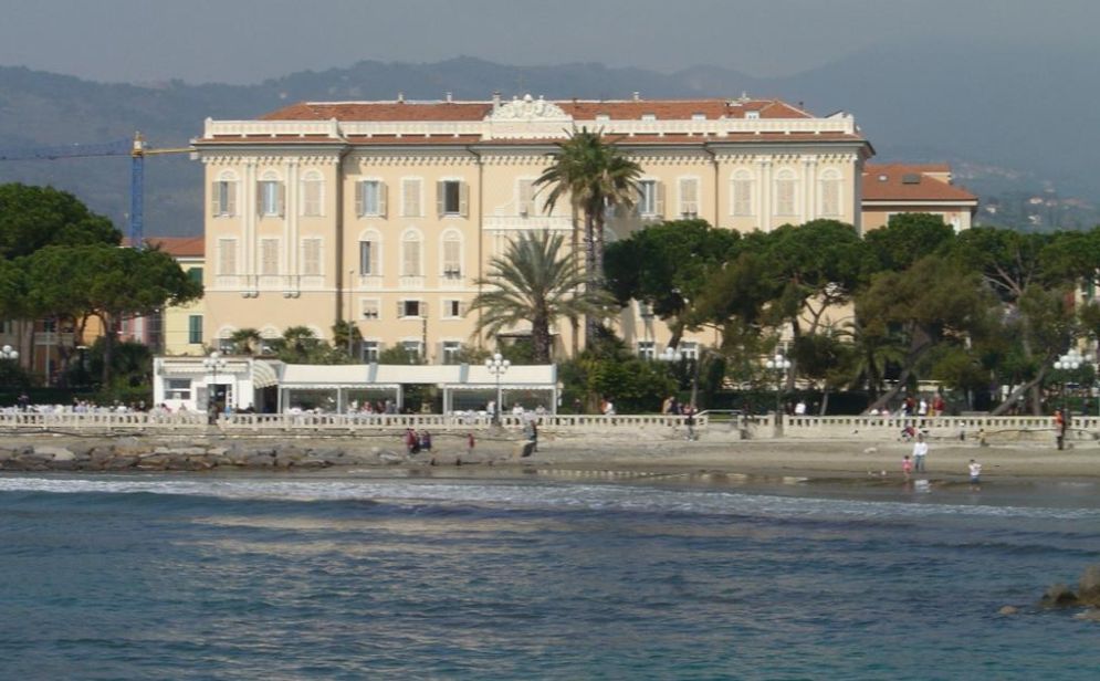 Il Comune di Diano Marina vende un’area verde vicino all’Hotel Paradiso