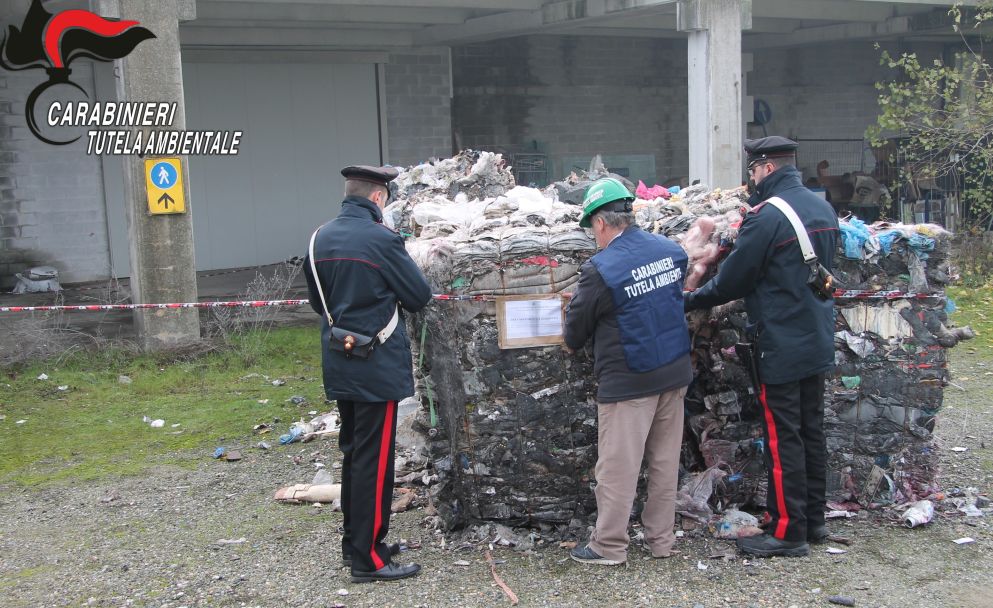 Scoperto un deposito abusivo di rifiuti plastici a Spinetta Marengo