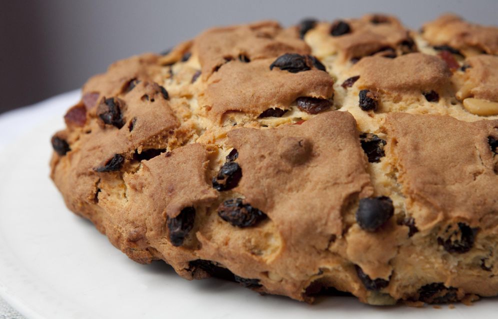 A Natale non solo panettone e pandoro: in Liguria si prepara il Pandolce