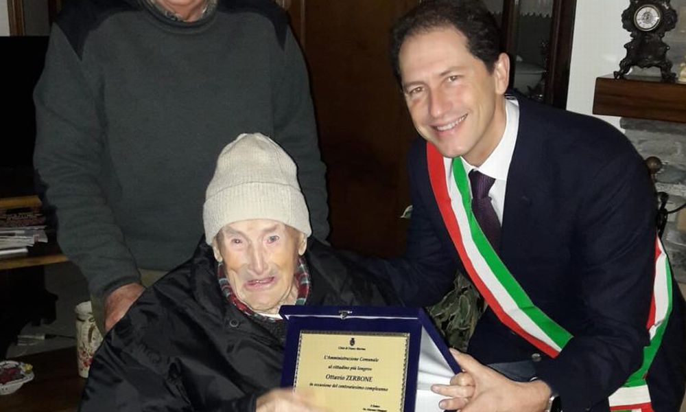 A Diano Marina una targa per i 106 anni di Ottavio Zerbone