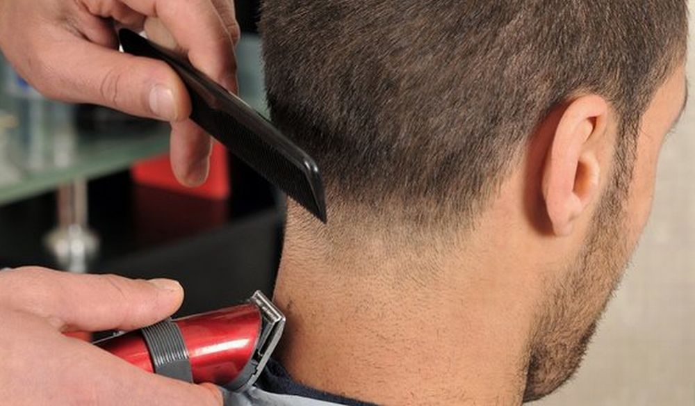 Personaggi Alessandrini: Il piccolo grande parrucchiere di via Giulio Cesare Cordara, Renato