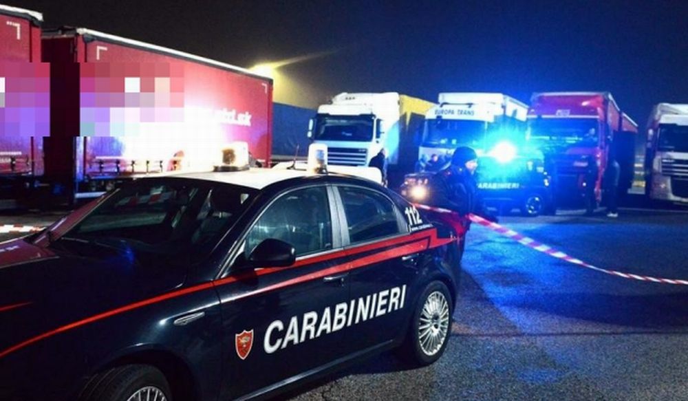 Rimane bloccato all’interno di un camion: migrante salvato dall’intervento dei carabinieri di Ventimiglia