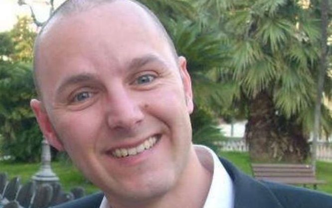 A San Bartolomeo giovedì Marco Vallarino presenta “Il cuore sul muro”