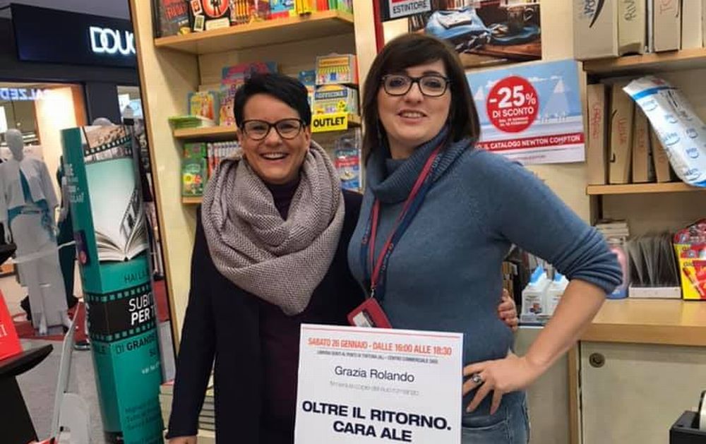 La scrittrice tortonese Grazia Rolando ha presentato il suo libro al Centro Commerciale Oasi