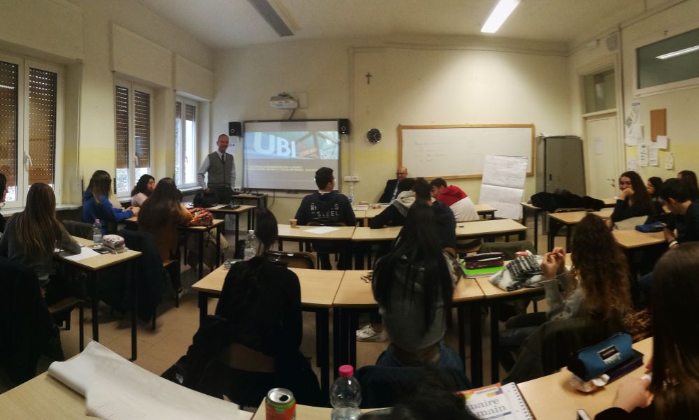 Alternanza scuola-lavoro: biona collaborazione tra il liceo “Peano” di Tortona  e Ubi banca