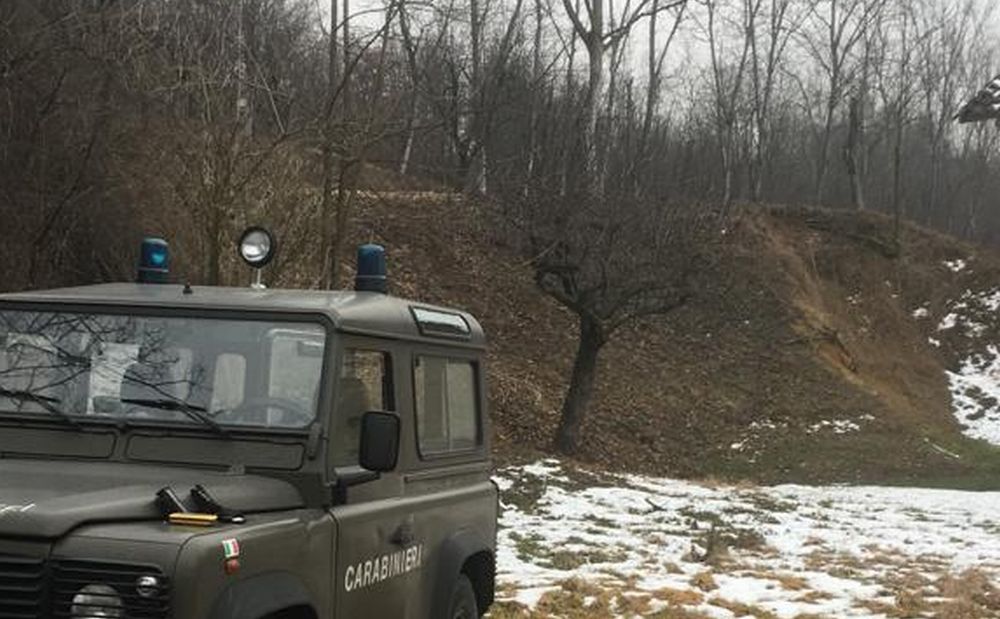 Tagliavano alberi in un’area protetta a Cassano Spinola, bloccati e multati dai Carabinieri