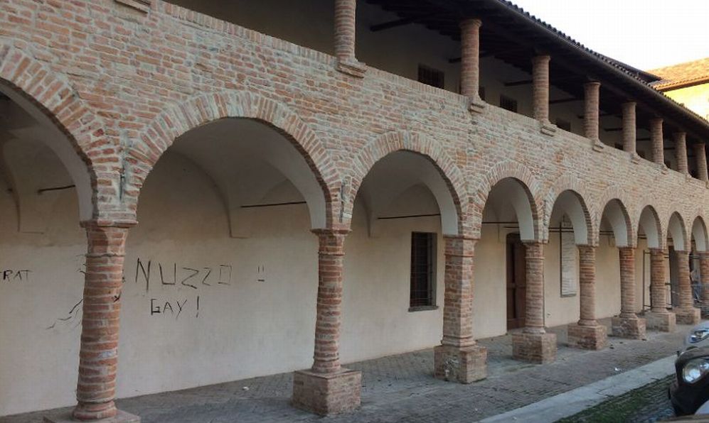 Tortona, vandali all’ex convento dell’Annunziata ristrutturato da poco che ospiterà la Biblioteca dei bambini