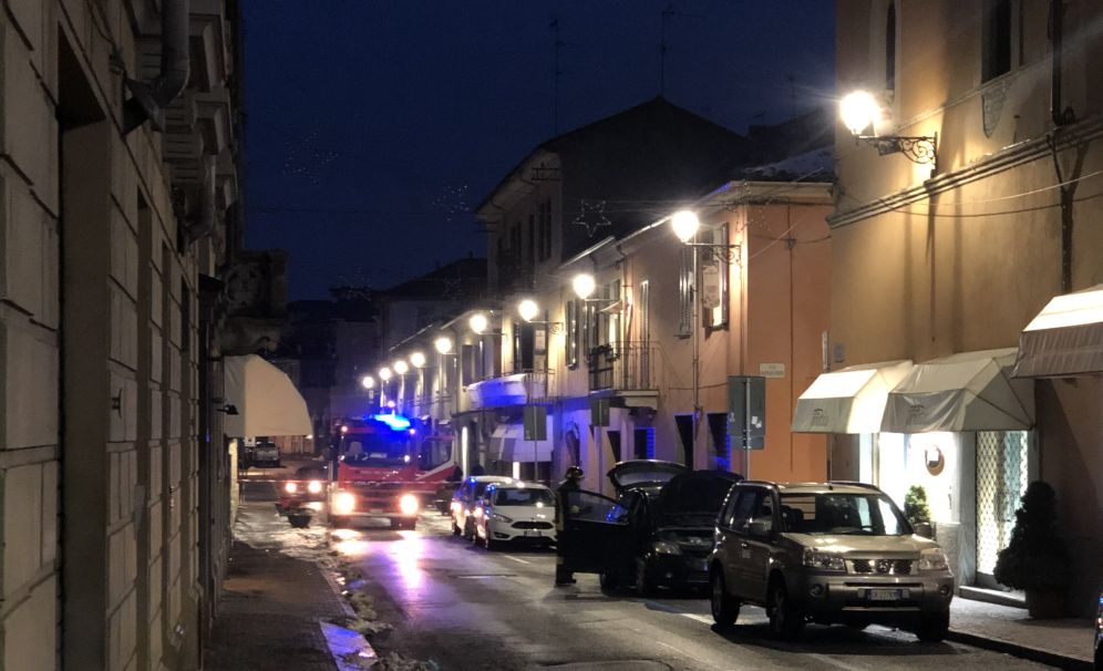 Mobilitazione a Tortona per una fuga di gas in corso Montebello. Diverse ore l’intervento