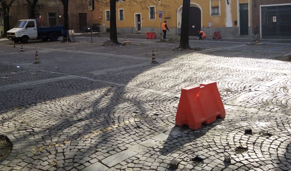 Il Comune di Tortona dà il via ai lavori di manutenzione del porfido in molte strade