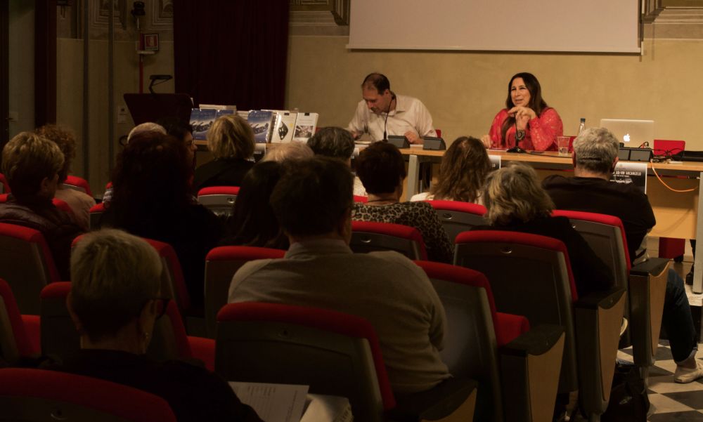 Il dianese Luca Valentini ha centro ad Albenga con i convegni sul mistero