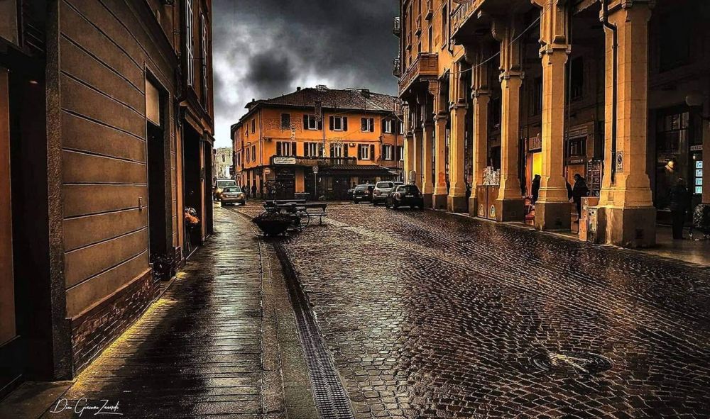 C’è Oggi Tortona: via Emilia nell’immagine di Dino Giacomo Zanardi