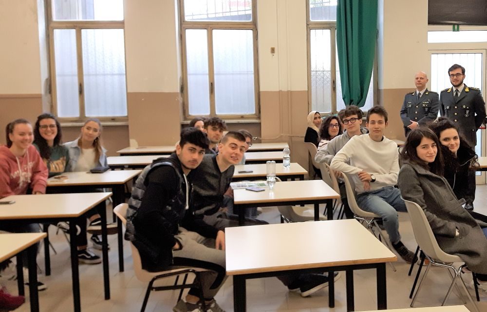 Gli studenti del Marconi di Tortona al servizio della legalità