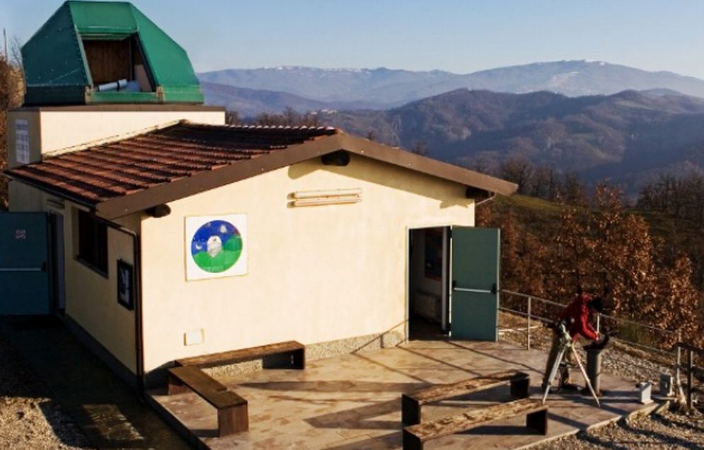 Sabato all’Osservatorio di Casasco una serata ai confini del Sistema Solare con la sonda New Horizons